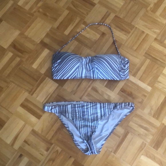 BCBG bikini - Picture 6 of 11